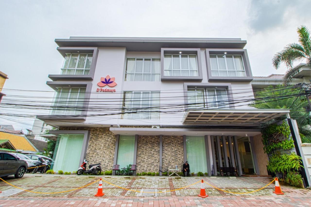 D'Padmaya Residence Jakarta Buitenkant foto